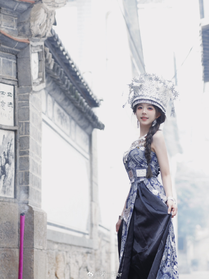 群像 · 阳台